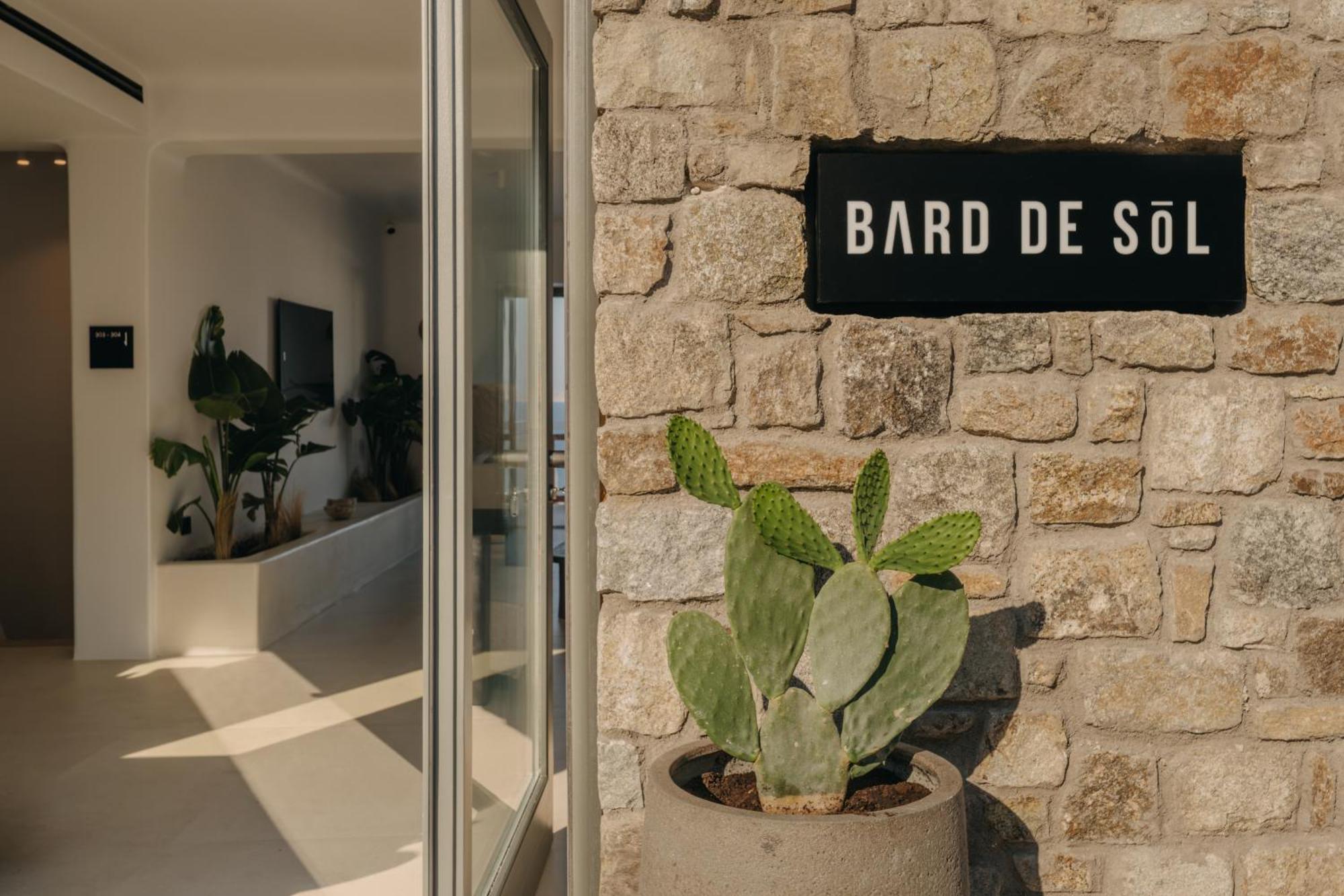 Bard De Sol Hotel Mykonos Town Bagian luar foto
