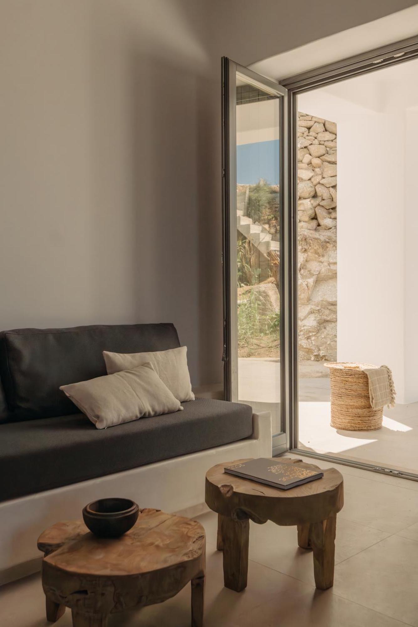 Bard De Sol Hotel Mykonos Town Bagian luar foto